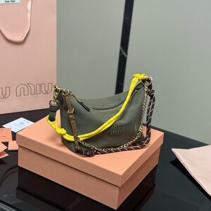🎀 MIU MIU Canvas Mini Lunch Box Bag Surf Rope Handle